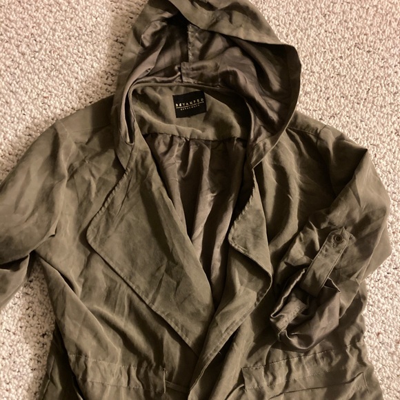 Dress apparel open cardigan/jacket. - Picture 3 of 3